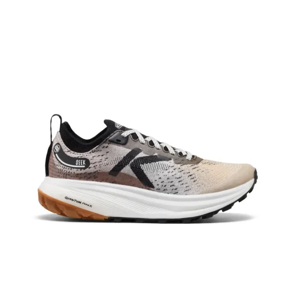 Women’s Seek Trail Running Shoe  |  Safari/Black