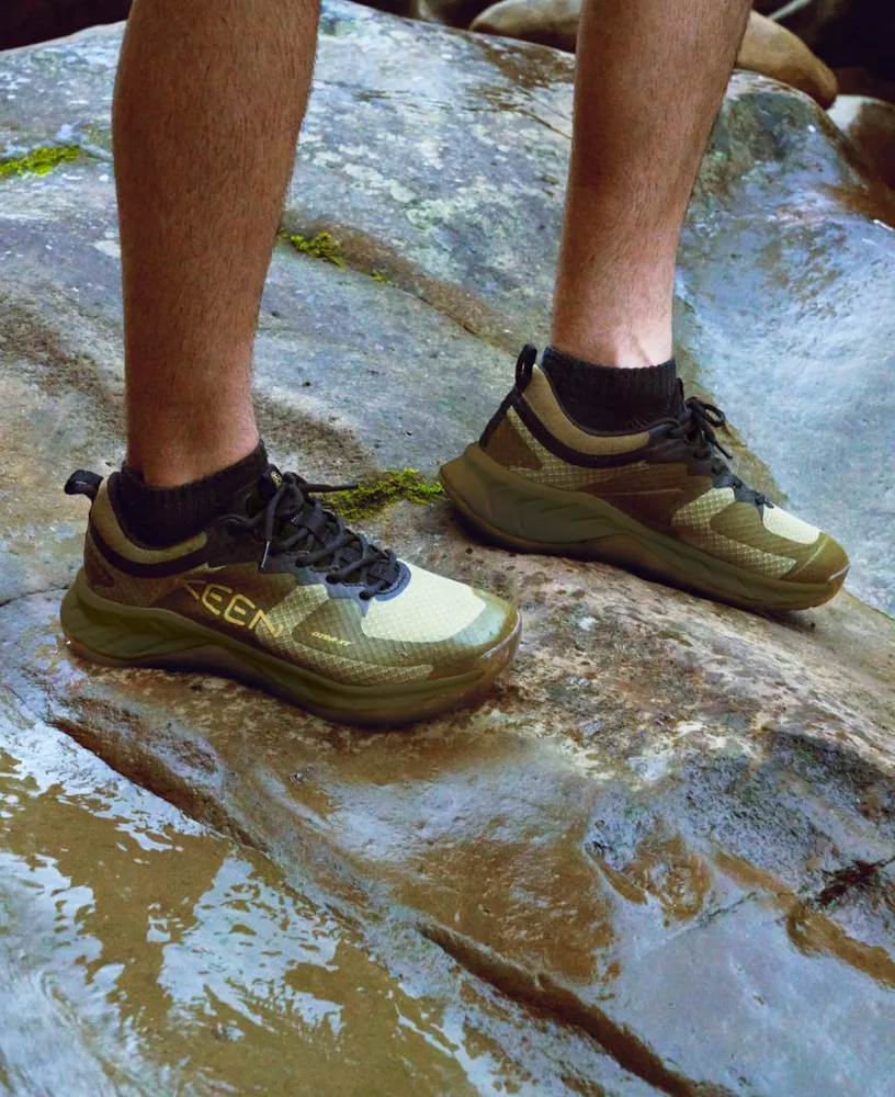 Men’s Versacore Waterproof Shoe  |  Black/Magnet - Image 9