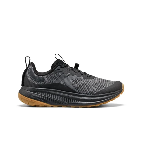 Women’s Roam Trail Running Shoe  |  Black/Magnet